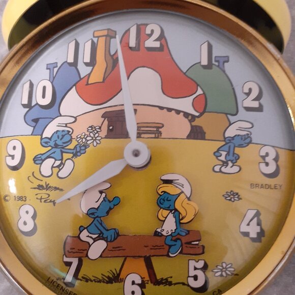 1983 Vintage Bradley Smurf alarm clock see the Seesaw go up & down Worksgreat - Picture 9 of 11
